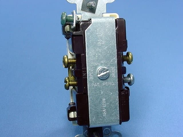 Leviton Almond Decora LIGHTED Rocker Wall Switch & Receptacle Outlet 15A 5647-A 4