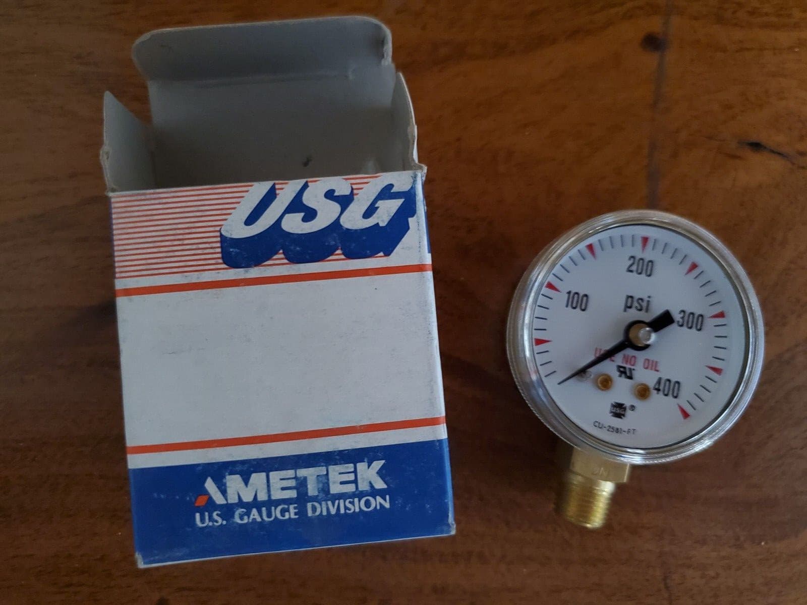 Ametek USG Pressure Gauge 166843 1-1/2" P618K 400 PSI 1/8 NPT LM, Qty.1