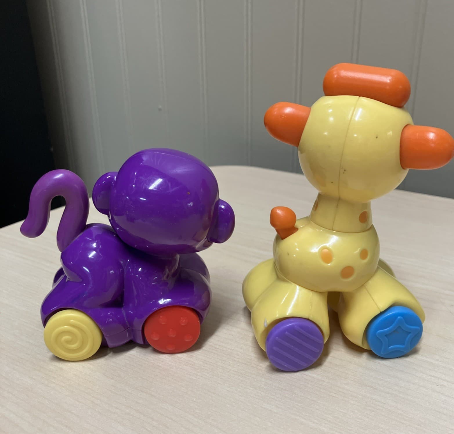 Fisher Price Amazing Animals Hippo Cow Clicks Giraffe Monkey w/ Wheels 4