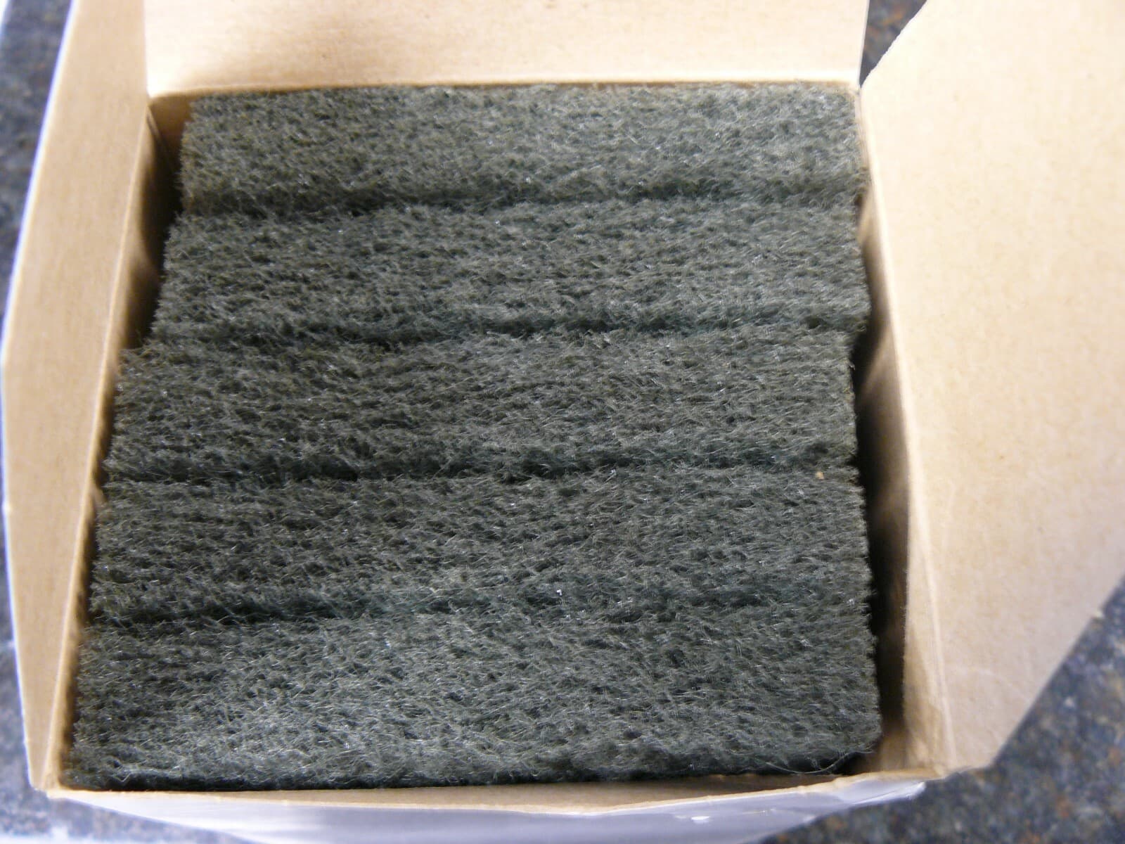 Niagara blue utility pads 8242N 4.6 in x 10 in 048011351186 5 pack 3