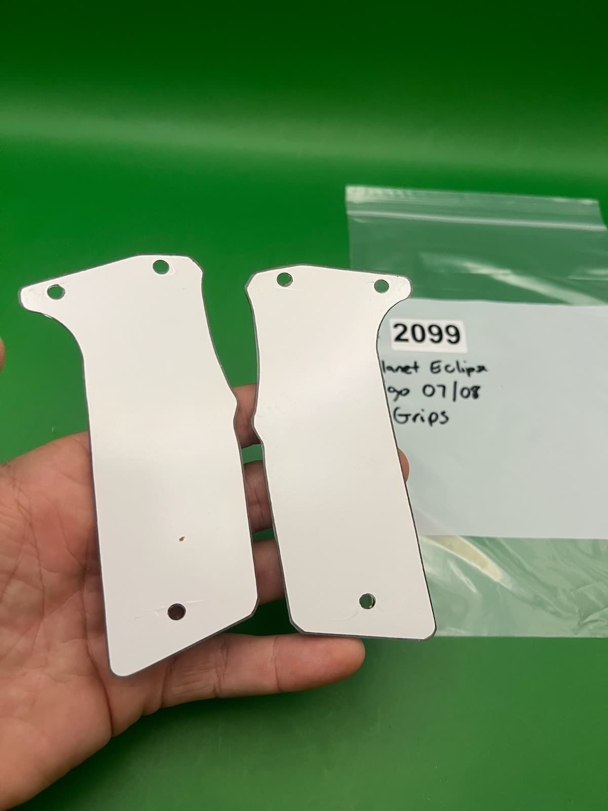 Planet Eclipse Ego 07/08 Grips 4