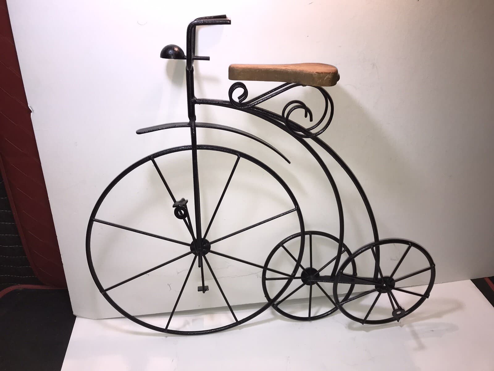 Tall Wrought Iron (Welded Wire) Early Bicycle Decor For Outside Or Pub Wall 3