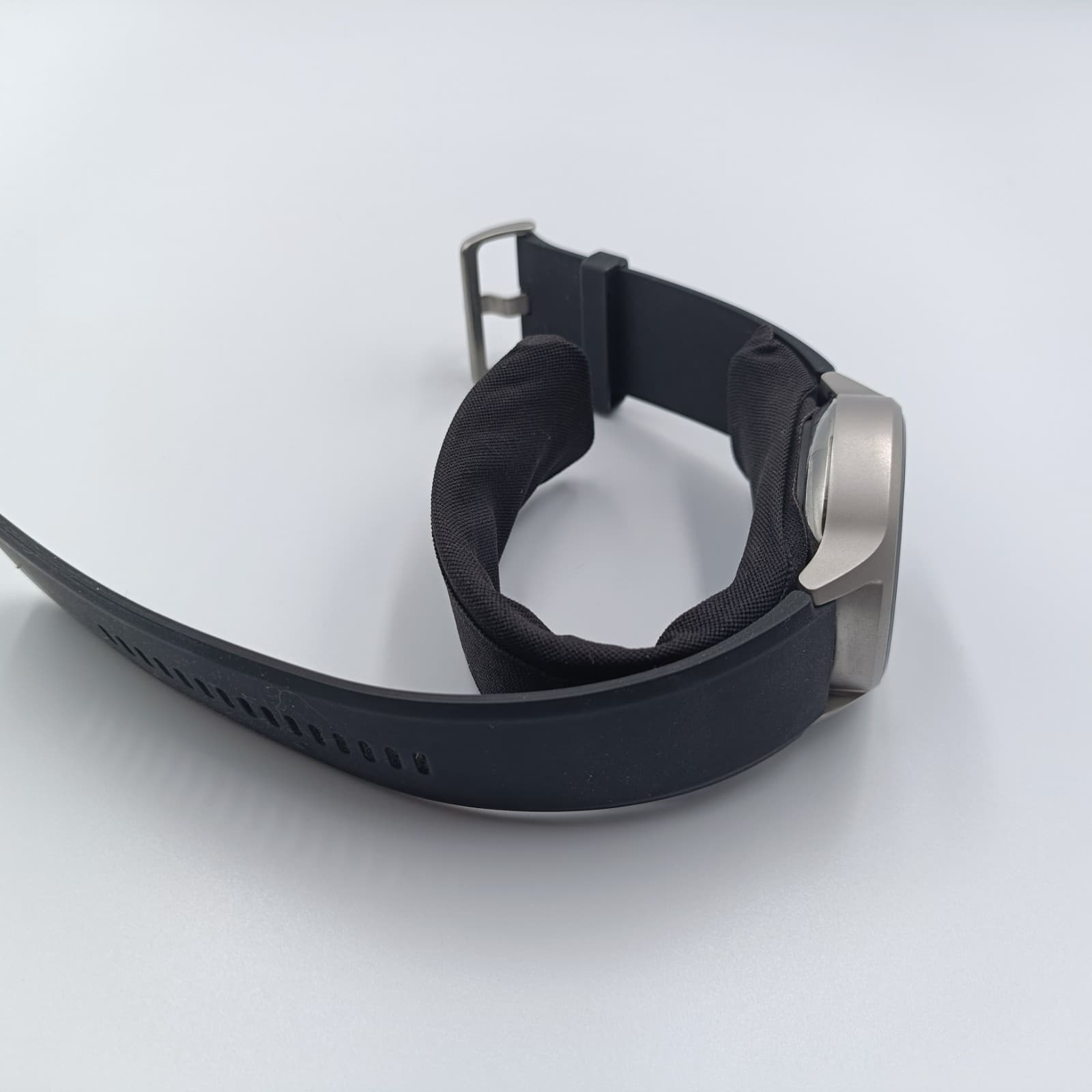 Omron HeartGuide HCR-6900T-M Smart BP Monitor Watch Bluetooth AC100V Unit Only 5