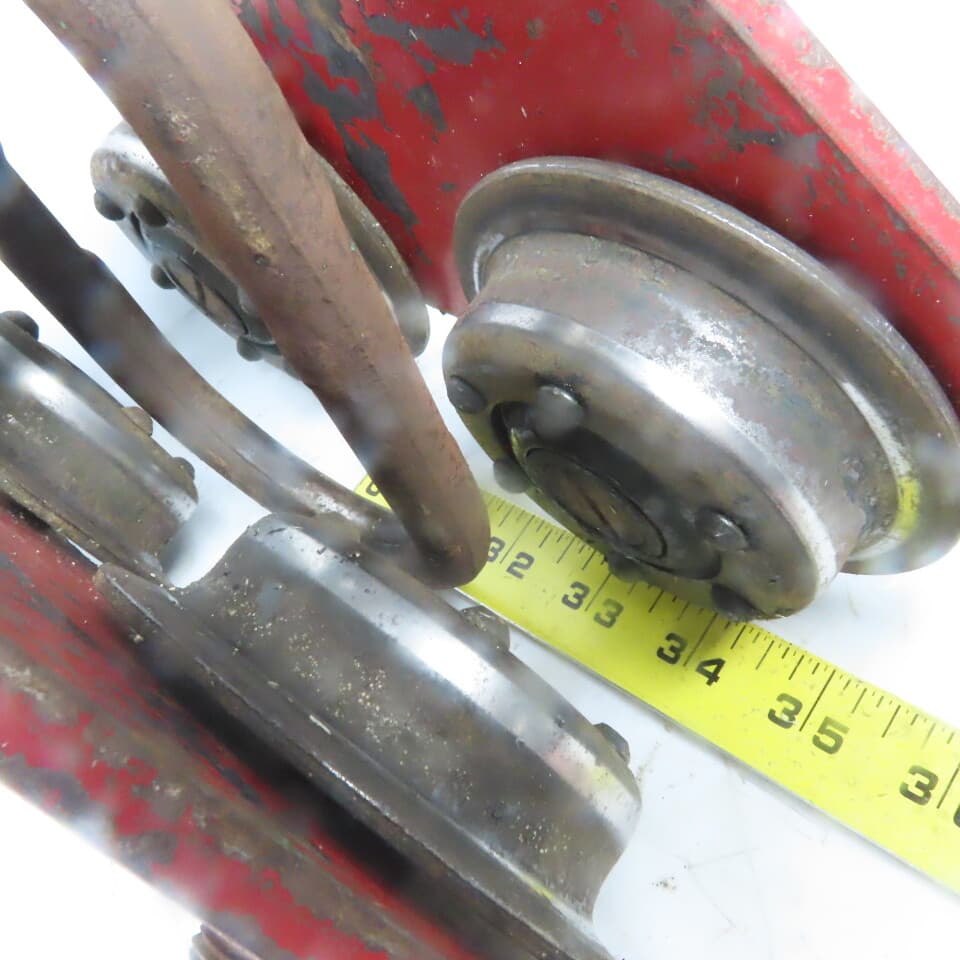 Unmarked Push/Pull Ball Bearing Hoist Beam Trolley 2" to 4 Flange 6