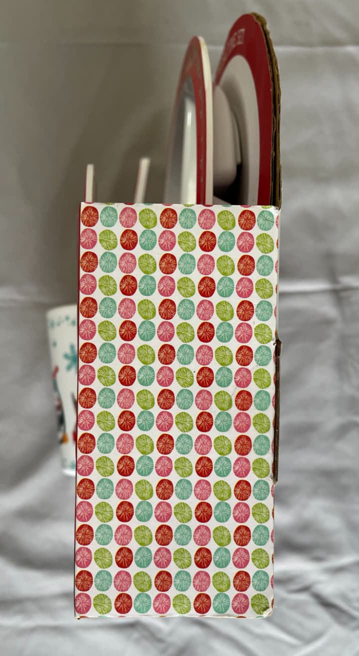 Sincerely Santa Kids 5 Piece Mealtime Set 100% melamine, santa snowmen penguins 3