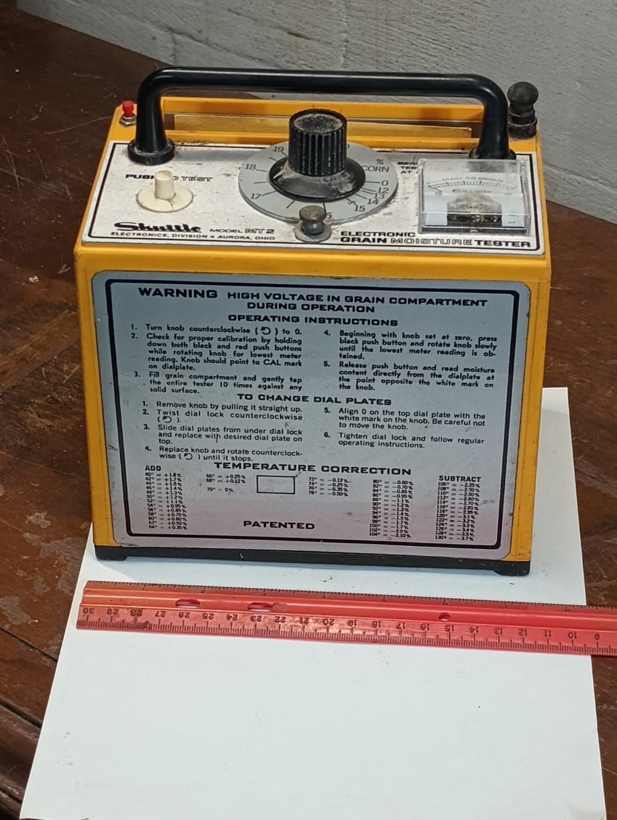 Skuttle Model MT2 Electronic Grain Moisture Tester