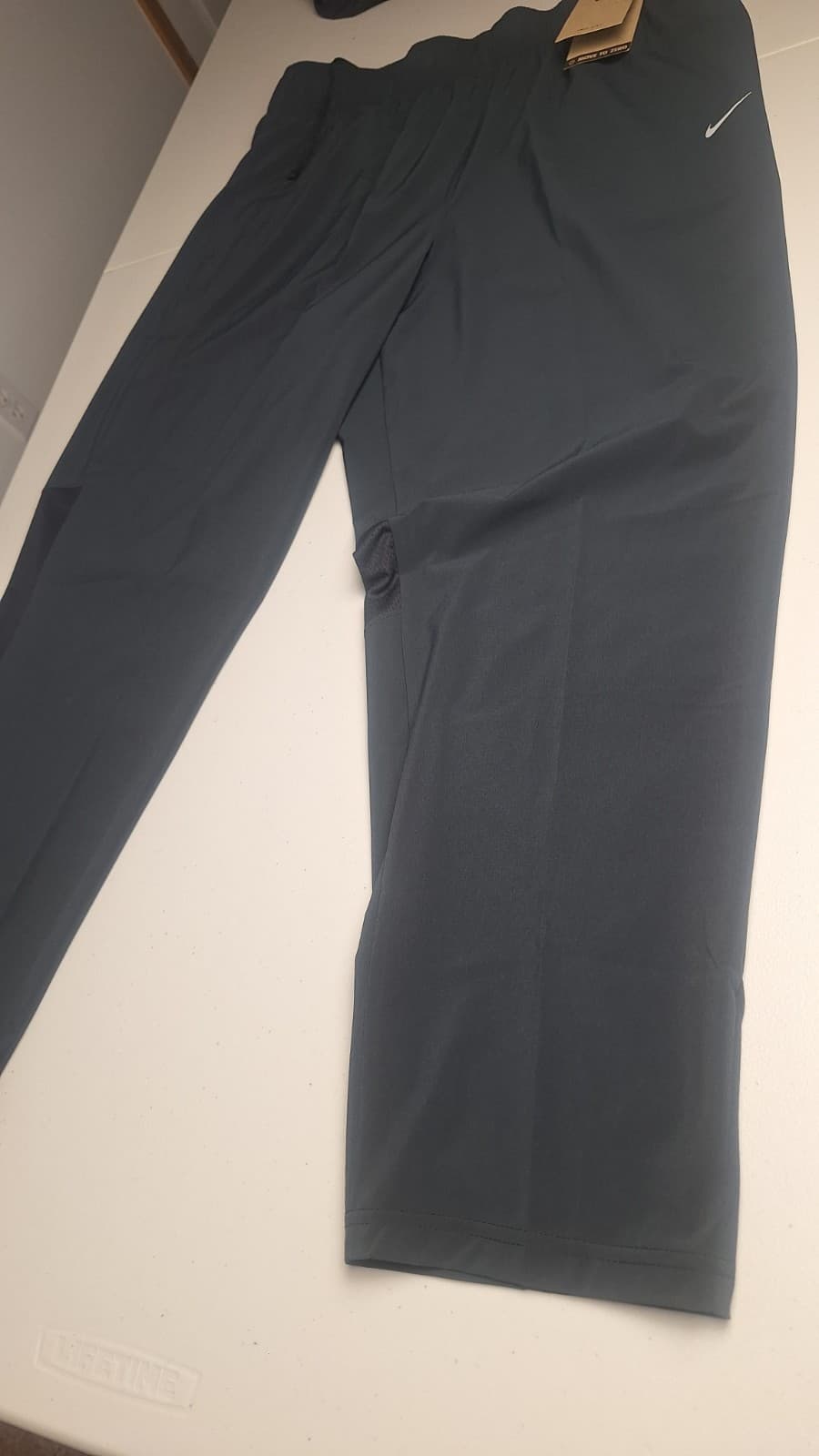 Nike Fast Dri-Fit Running Pants Women's Size L FB7029-010 Black NWT 7/8 Length 4