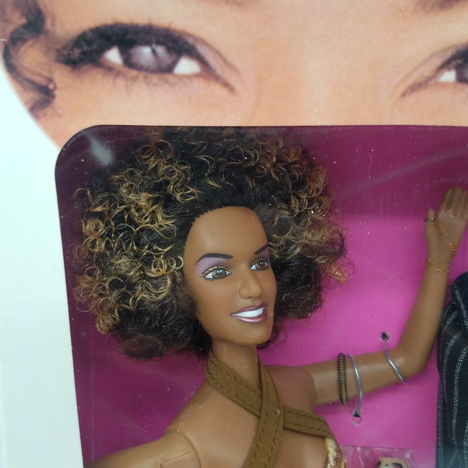 RARE Spice Girls Spice It Up Scary Spice Mel B Doll NEW IN Box 1999 Opener 3