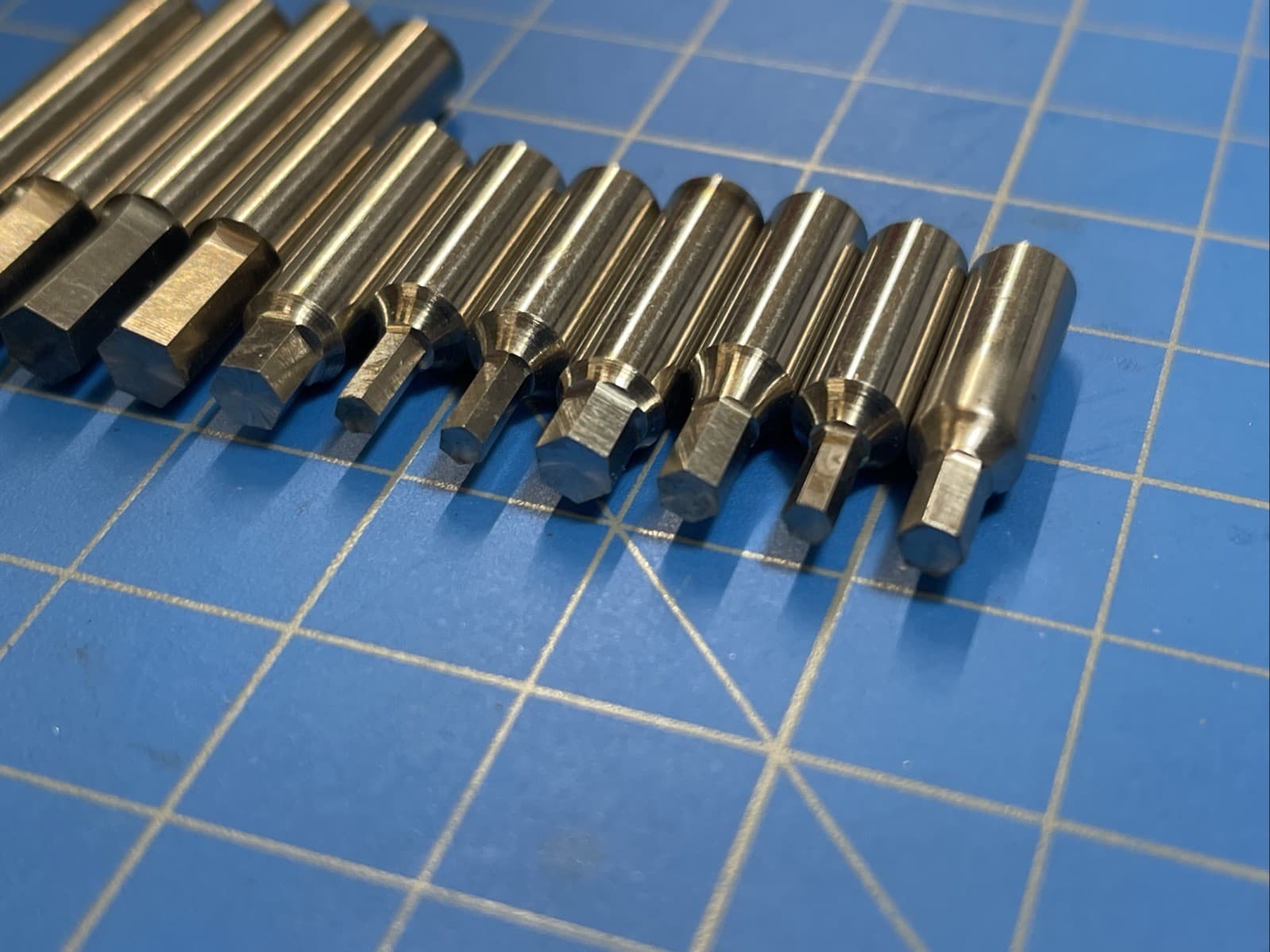 Rotary Broach Tooling 1/4” Shank - 11 Pcs 2