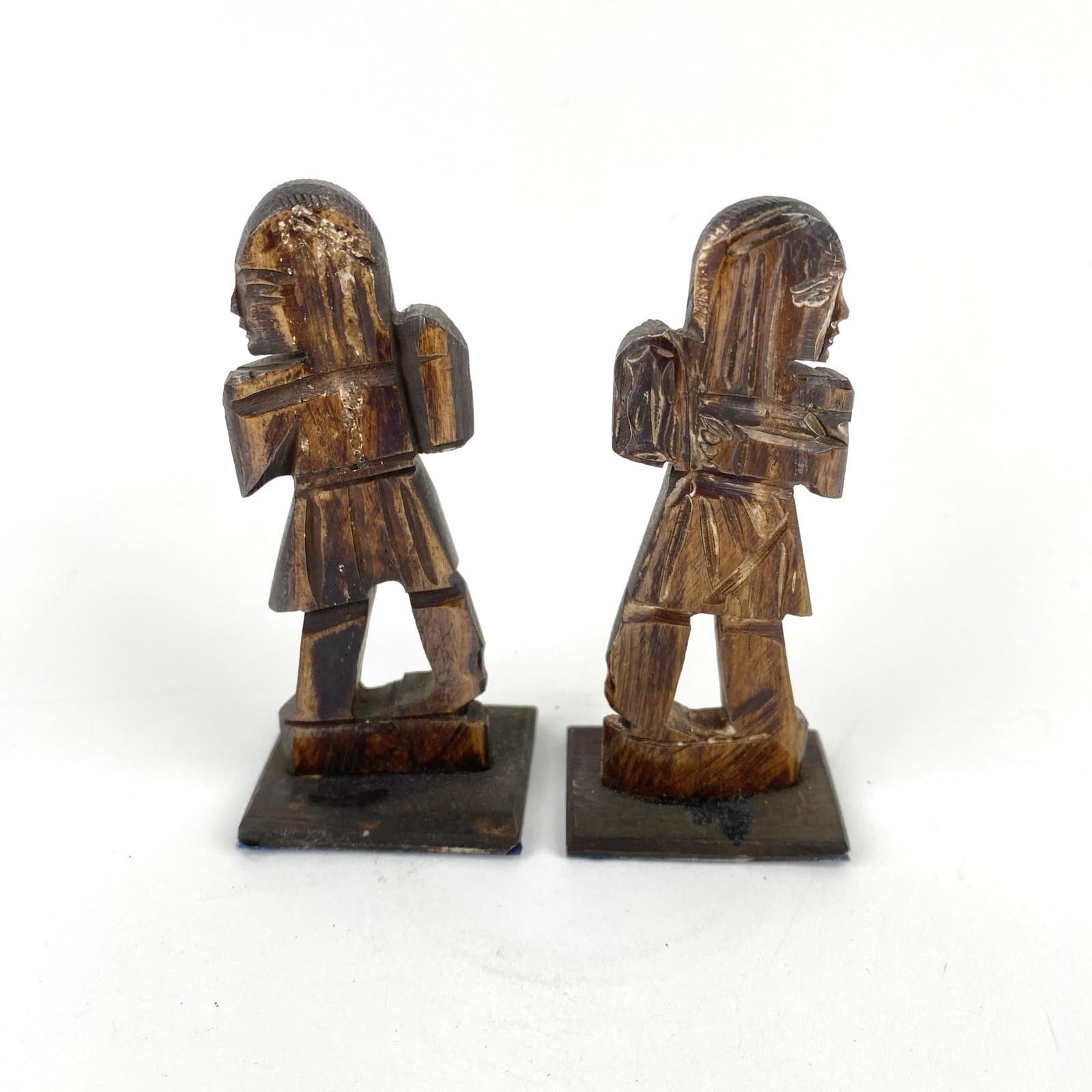 Vintage Rare Hand Carved Egyptian Camel Bone 32-Piece Complete Chess Set 5