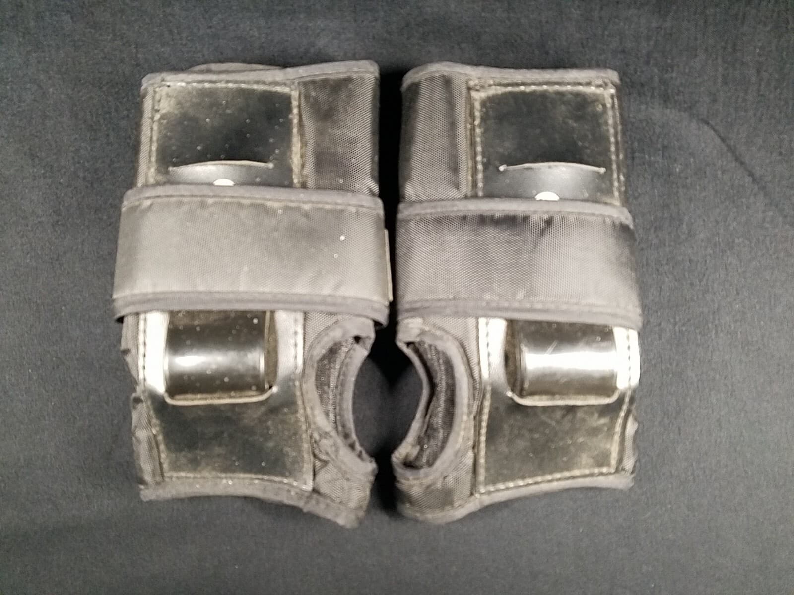 Ultra Wheels Wrist Guards  Medium Junior or Childrens - FREE SHIPPING 2