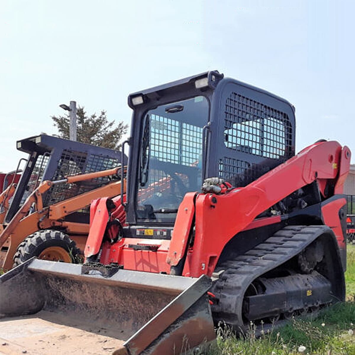 2Pcs 40W LED Work Lights Headlights For Kubota Skid Steer SVL V0511-53510 2