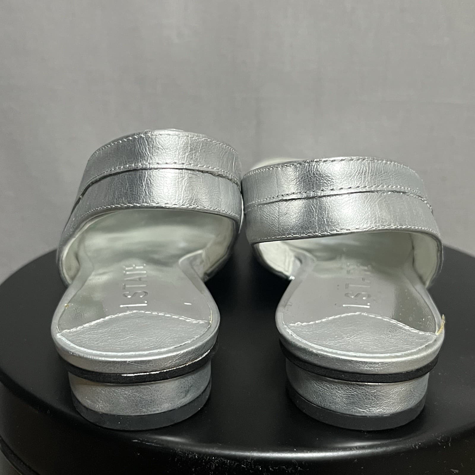 1 State Silver Metallic Pointy Sling Back Shoes Womens Sz 7.5 4