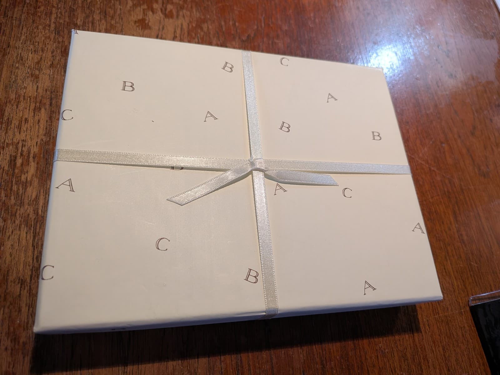 Marks and Spencer classic Pooh photo album New, ribbon box great for baby gift 2