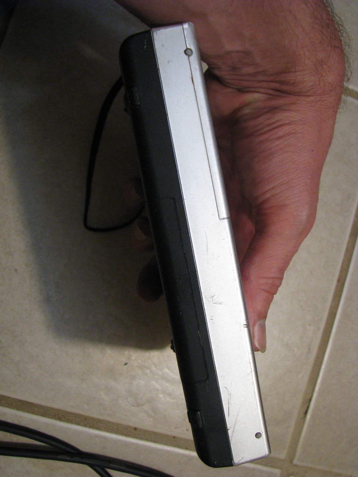 Sony ICF-SW7600GR PLL Synthesized Receiver FM-Stereo/SW/MW/LW Tested 6