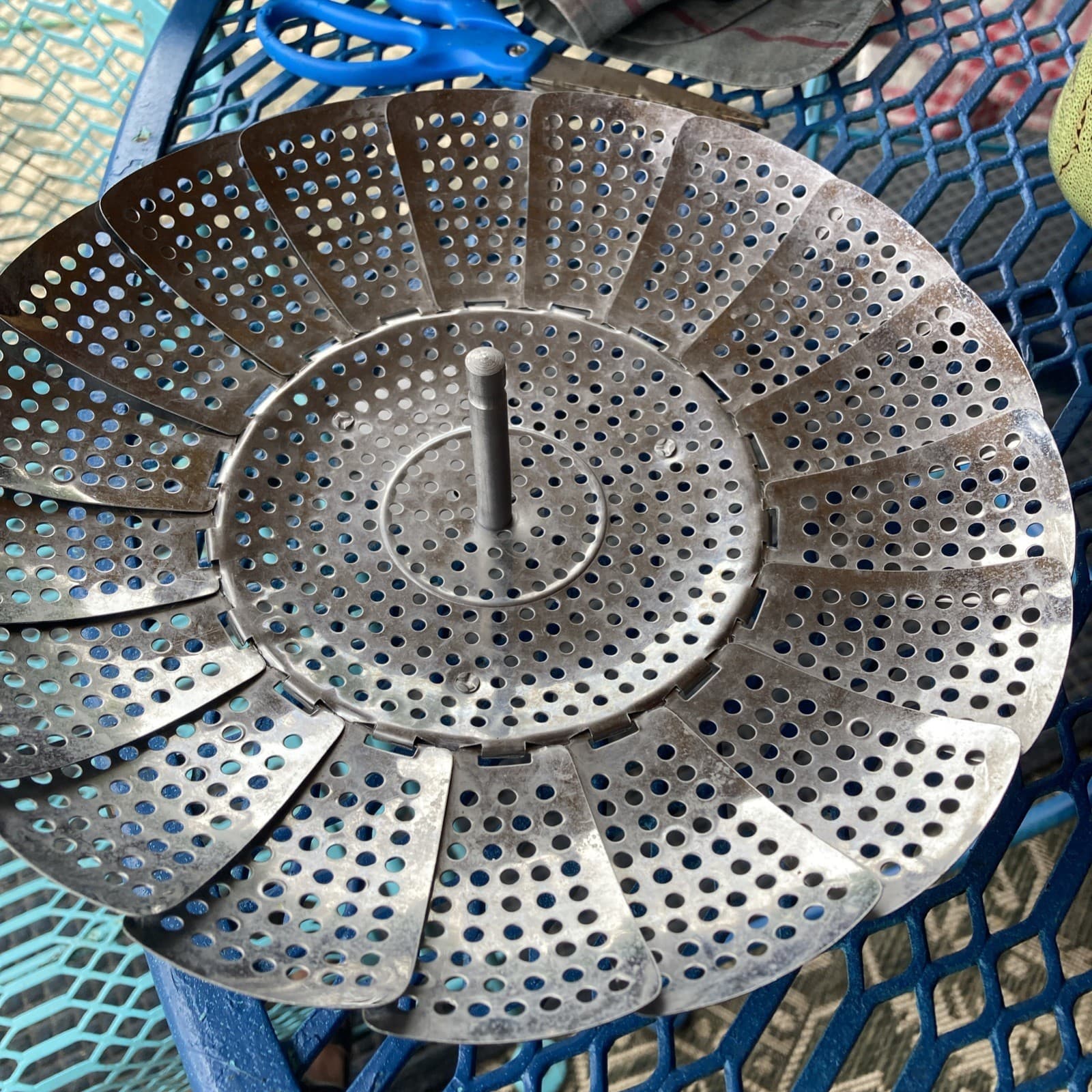 Vintage Ekco Stainless Steel Korea Collapsible Vegetable Steamer Basket- 9"