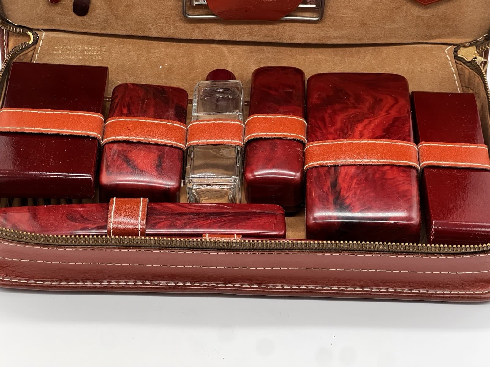 NOS Vtg 1940s JC Higgins Sears Large Leather Travel Kit Dressing Case 11 Pieces 5