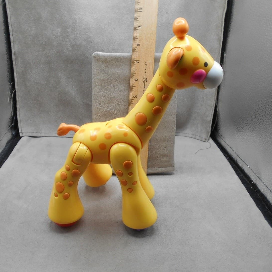 Fisher Price Amazing Animals Giraffe Replacement for Sing & Go Choo Choo K0467  3