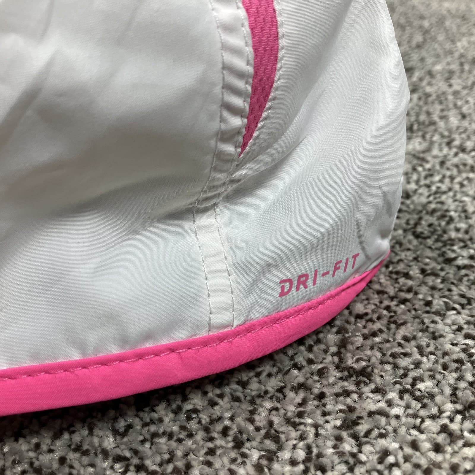 Nike Hat Featherlight Youth 4/7 Cap Dri Fit Running Performance Center Swoosh 2