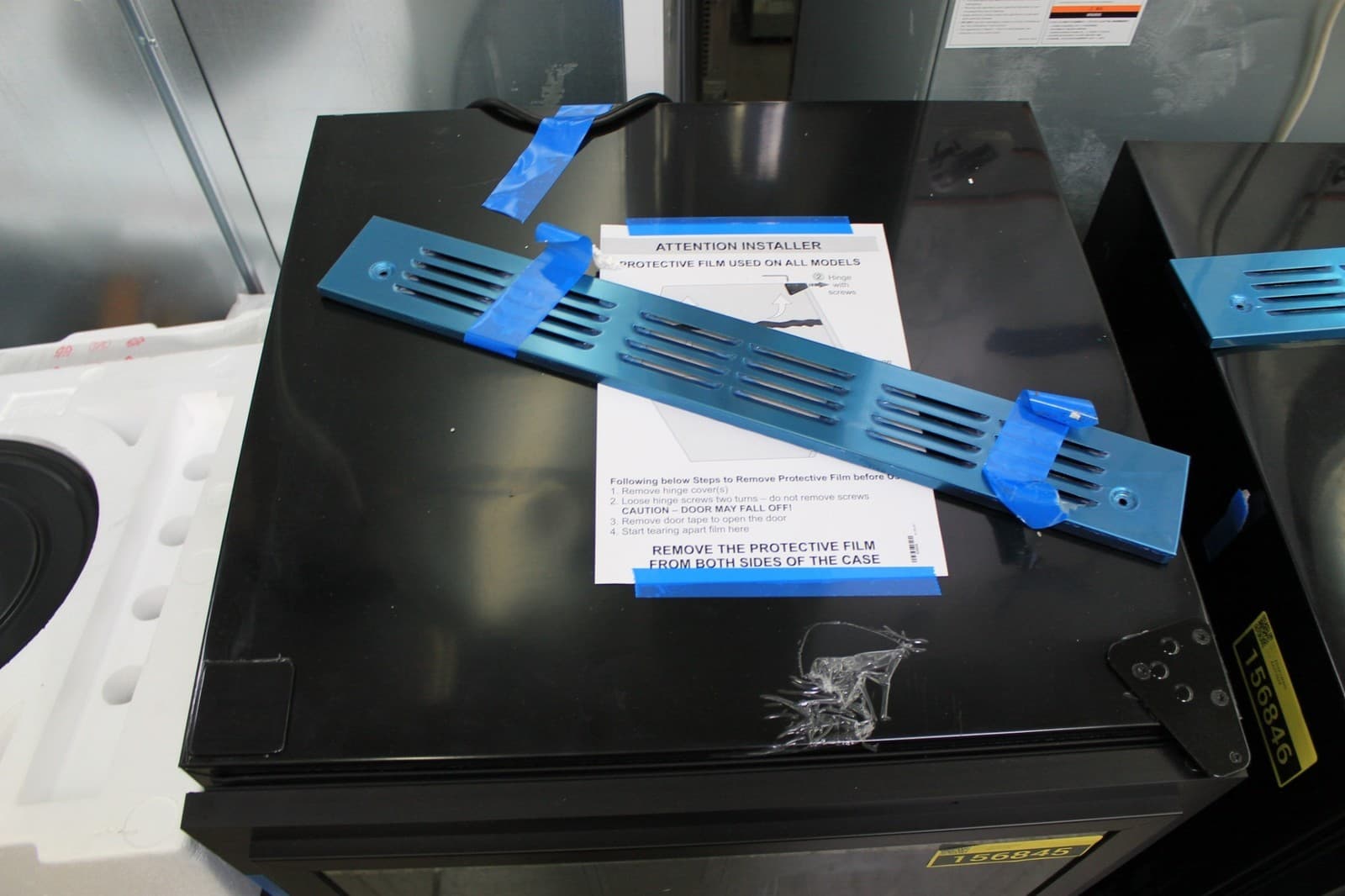 GE Monogram ZDBI240HII 24" Panel Ready Compact Beverage Center NOB #156845 4