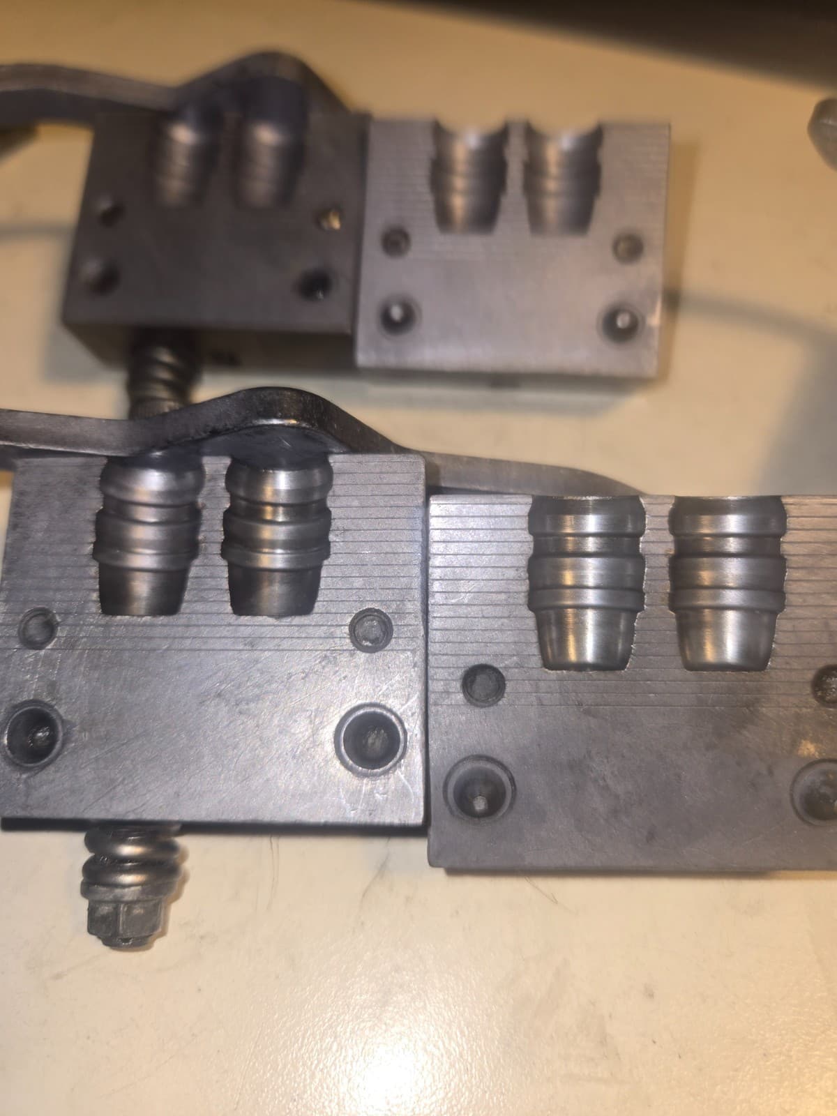 Magma Engineering 2 cavity bullet casting mold 45 255 SWC BB 3