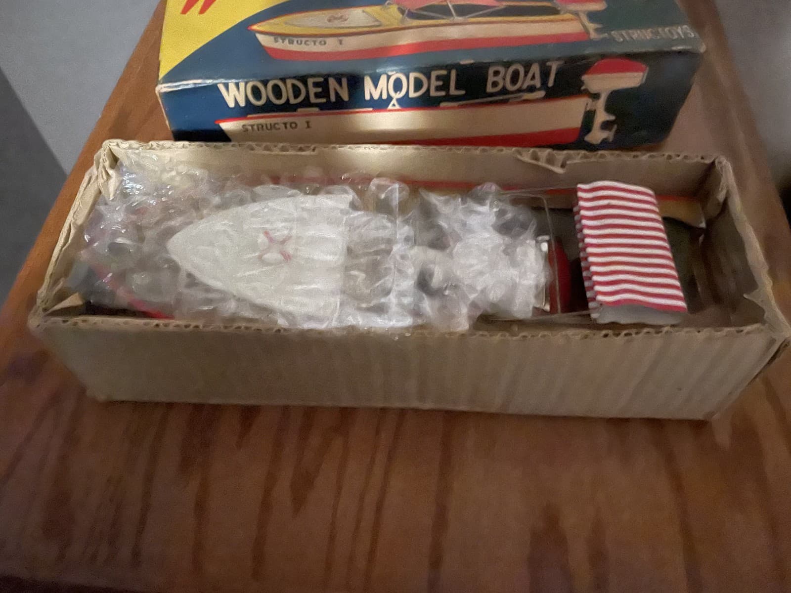 Structo boat with box 2