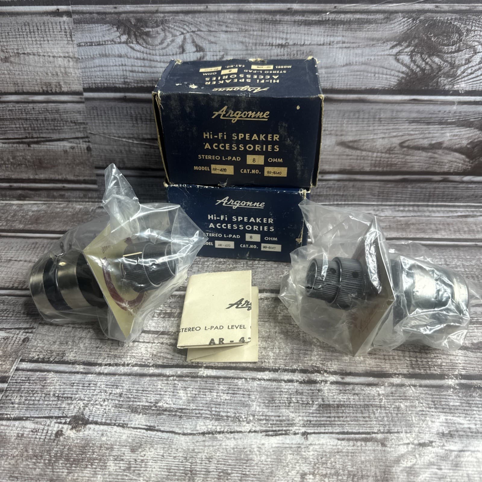 (2) Argonne Hi-Fi Speaker Stereo L-Pad 8 Ohm Model AR-420 Catalog #99-6140 NOB 3