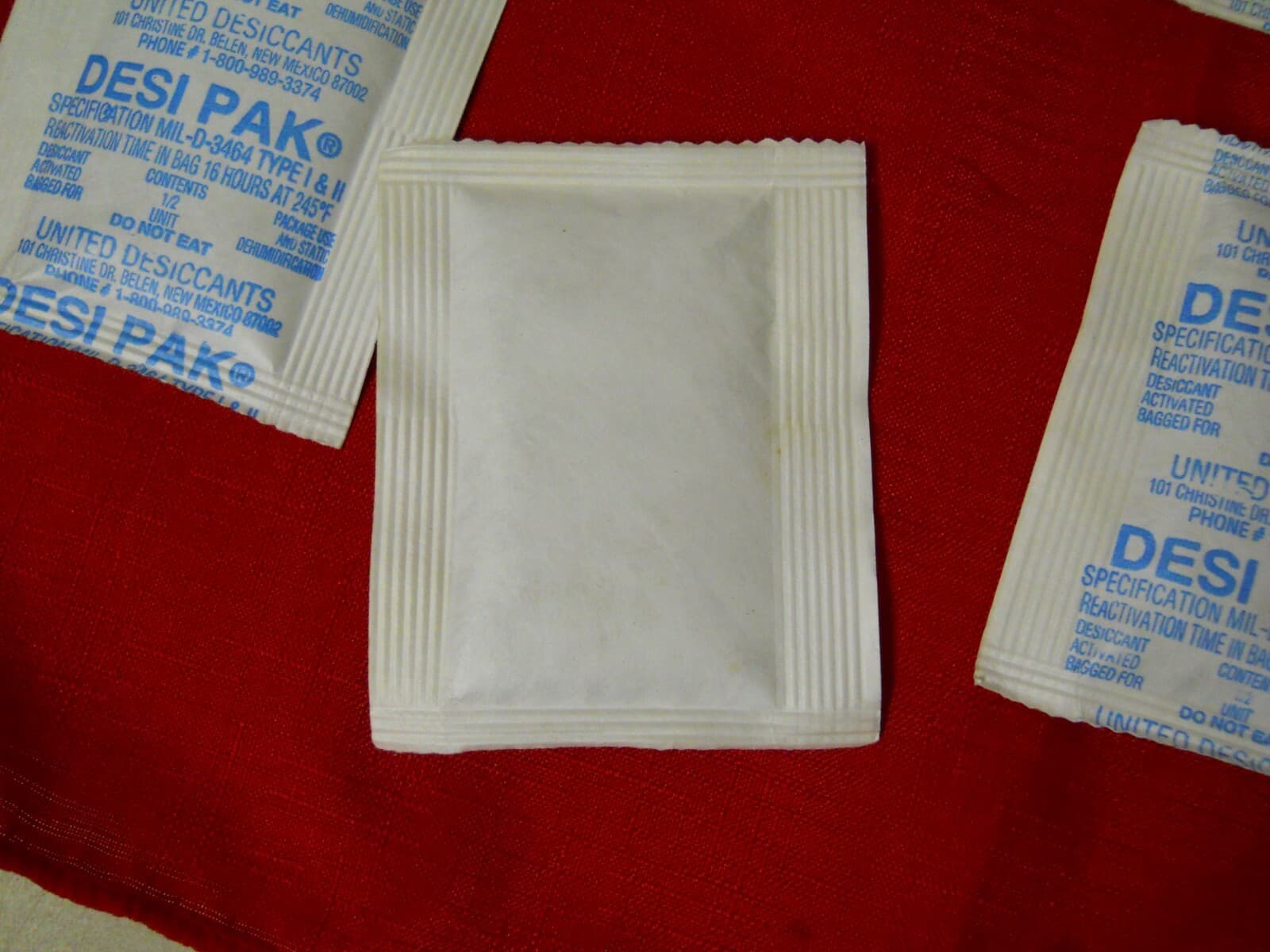 X50 DESI PAK Desiccants Packets MIL-D-3464 Type 1 & 2  1/2 Unit Each Electronics 3