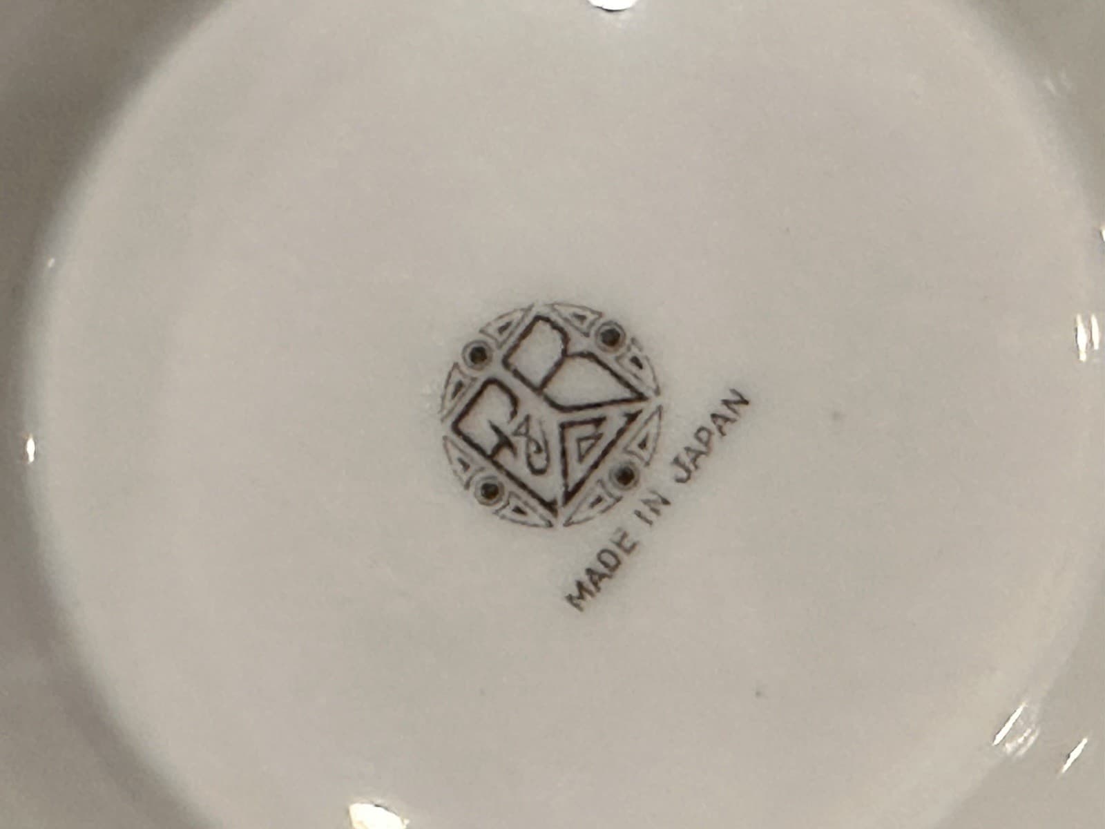 F&B MEITO JAPAN NASSAU PINK BLUE FLORAL CASSEROLE DISH WITH LID GOLD EUC 3