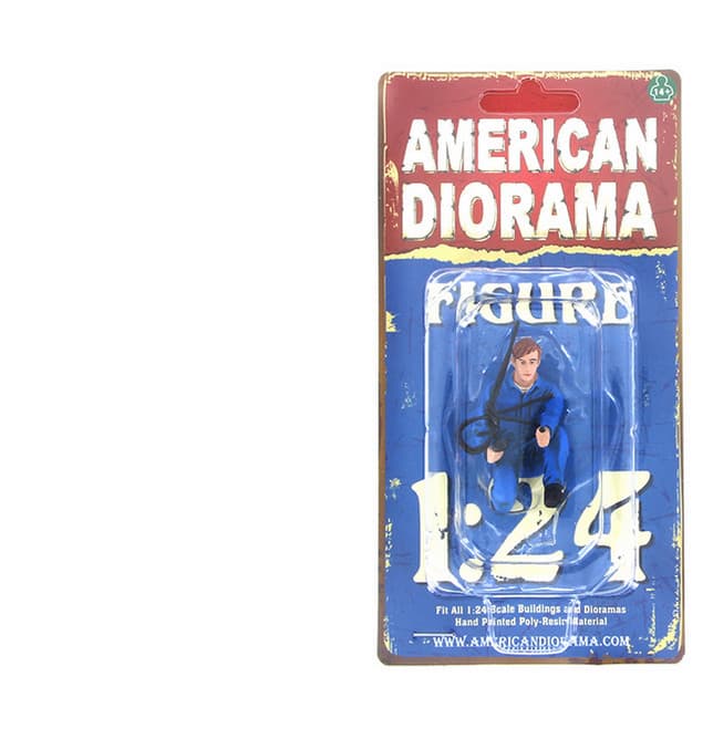 MECHANIC TONY INFLATE TIRE AMERICAN DIORAMA 1:24 Scale Figurine 3" Male Figure