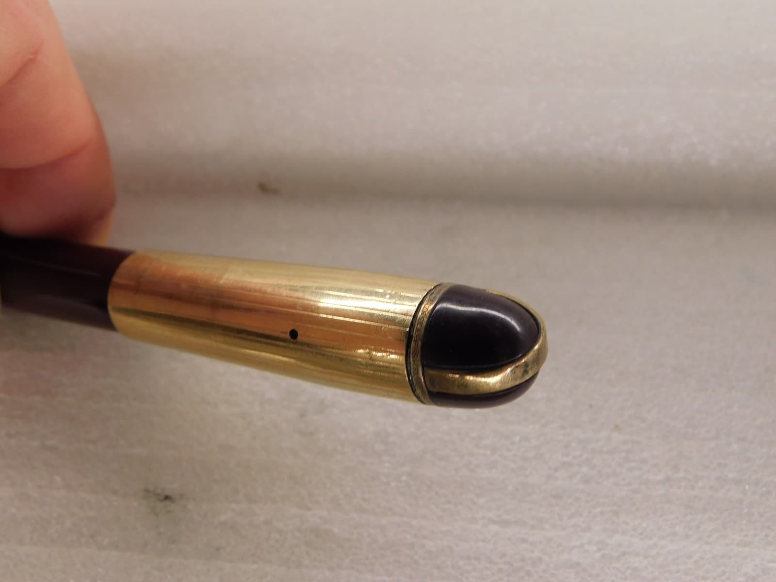 Vintage 1/10 14K Gold Filled Cap Eversharp "Skyline" Fountain Pen Burgundy Base 6