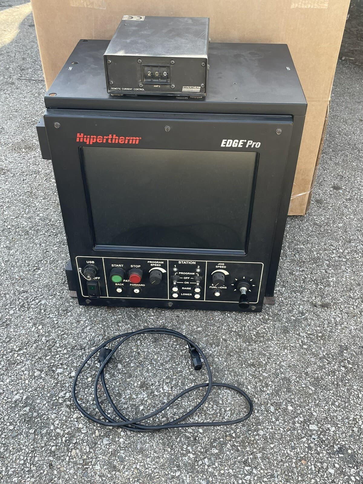 Hypertherm Edge Pro Shape Cutting System CNC 090046 & Remote Current Controls 2