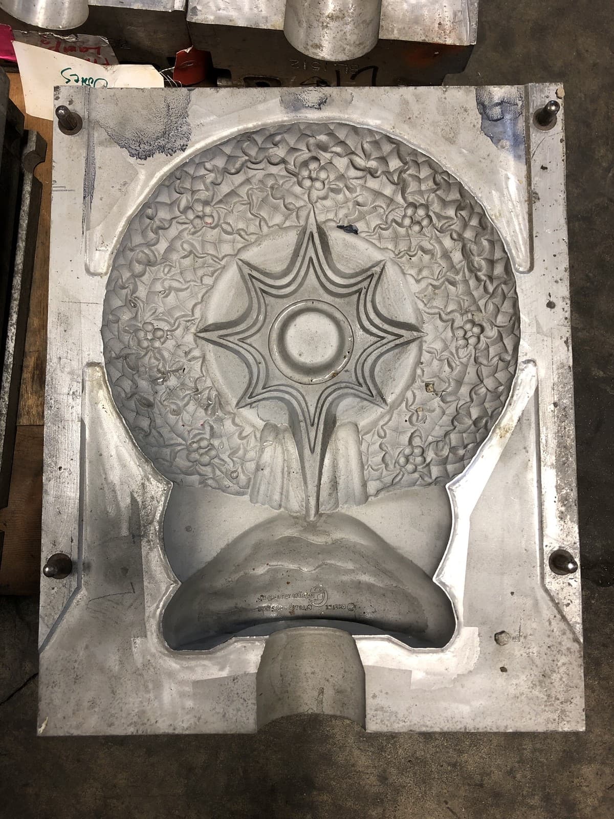 Candle Wreath Christmas Blow Mold For Plastic Molds 2