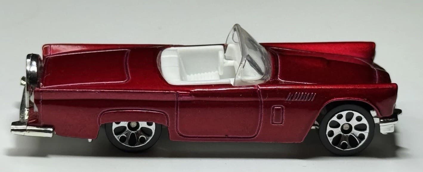 Matchbox ‘57 Ford Thunderbird Red 1/64 Diecast Loose T-Bird