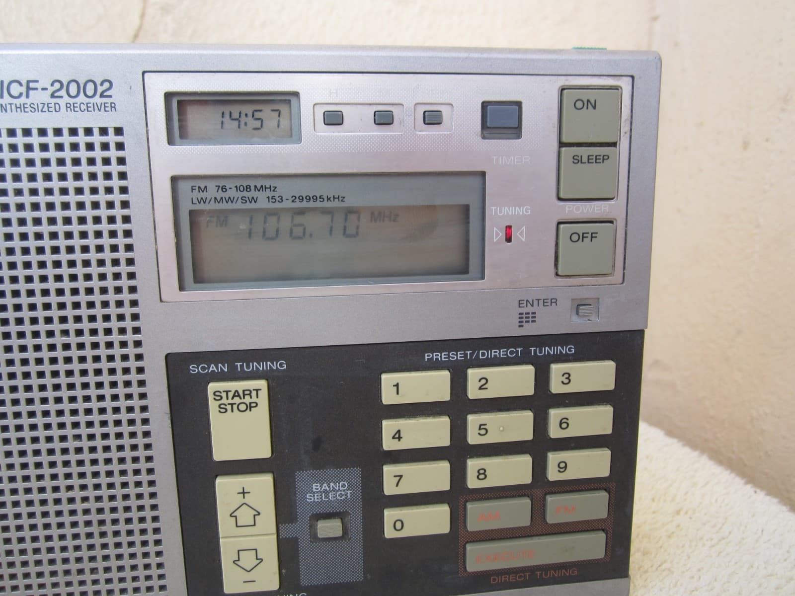 Sony ICF-2002 FM/LW/MW/SW Short Wave Radio Receiver Tested Works 3