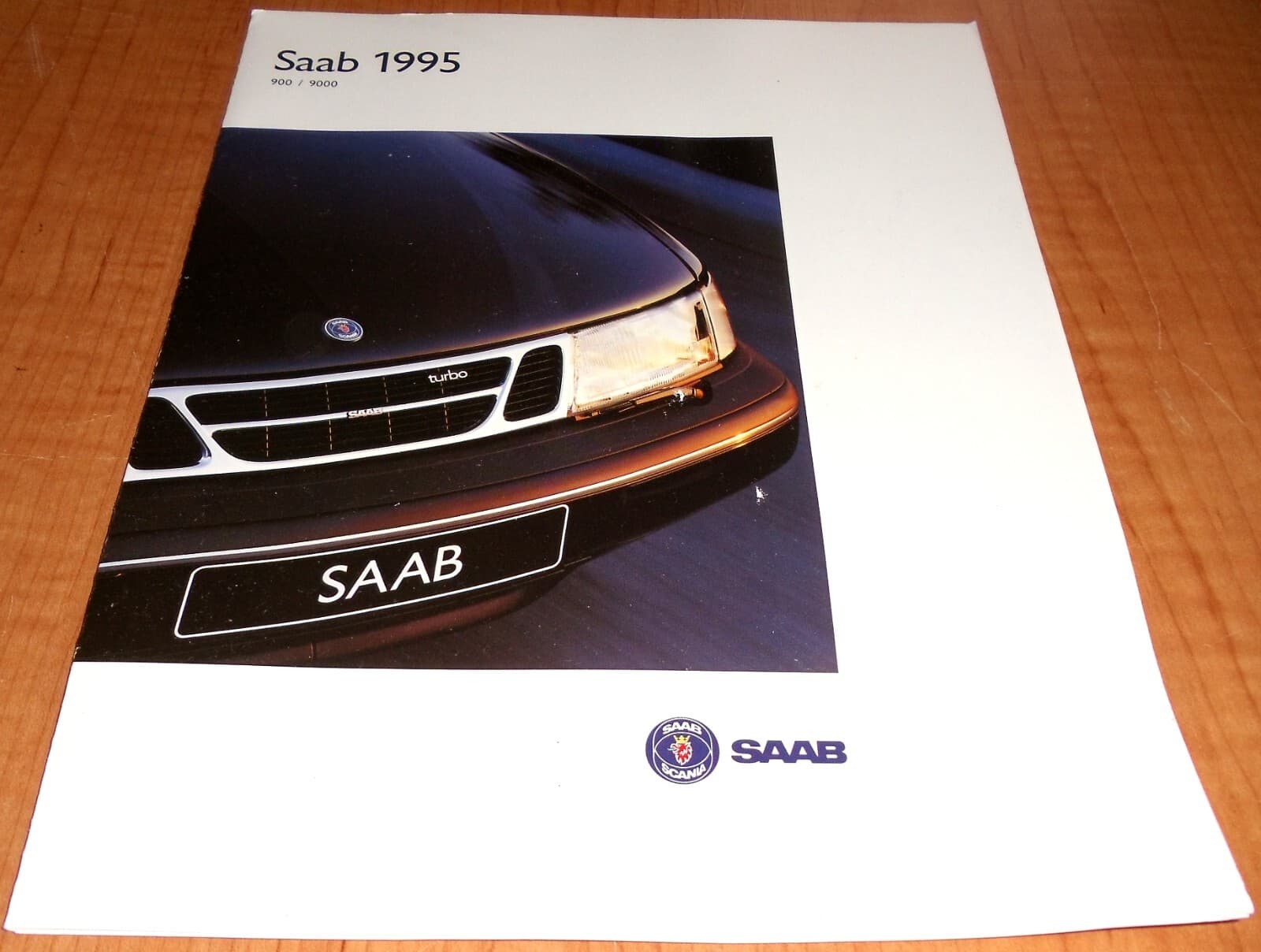 SAAB 1995 * 900 / 9000 Original Sales Brochure * GOOD * FREE SHIPPING 2