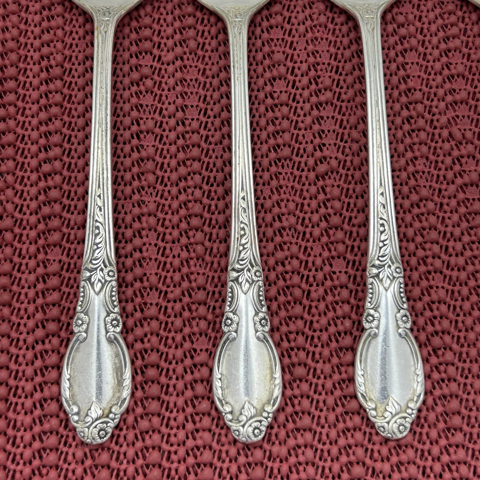 5 Oval Soup Table Spoons 1952 ENCHANTMENT LONDONTOWN 1881 Rogers Oneida 5
