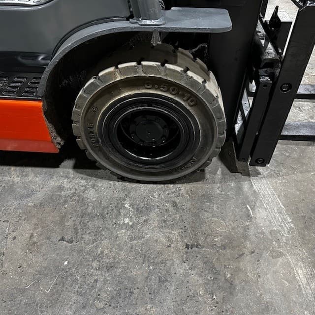 2019 Toyota 8FGU15 3000lb Used Forklift Triple Mast Sideshift LP Gas 5960 Hours 2