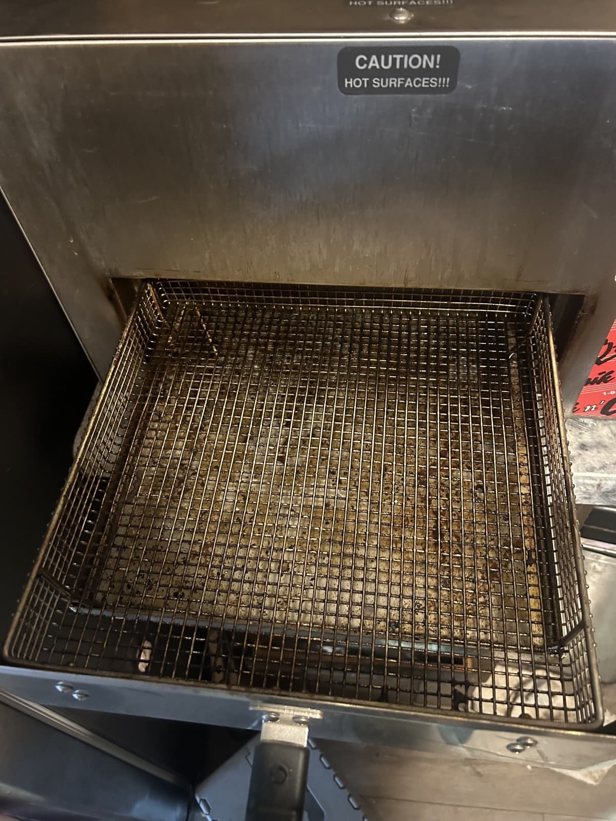 Quik n Crispy 600010 / 600025 GF II Countertop Greaseless Commercial Air Fryer 3