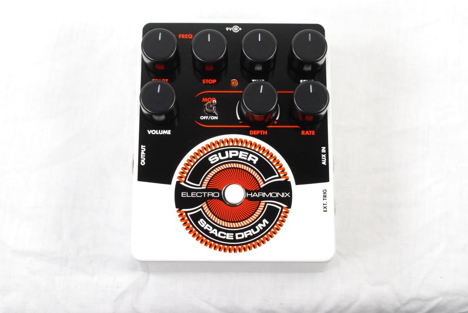 Used Electro-Harmonix EHX Super Space Drum Analog Drum Synthesizer Pedal