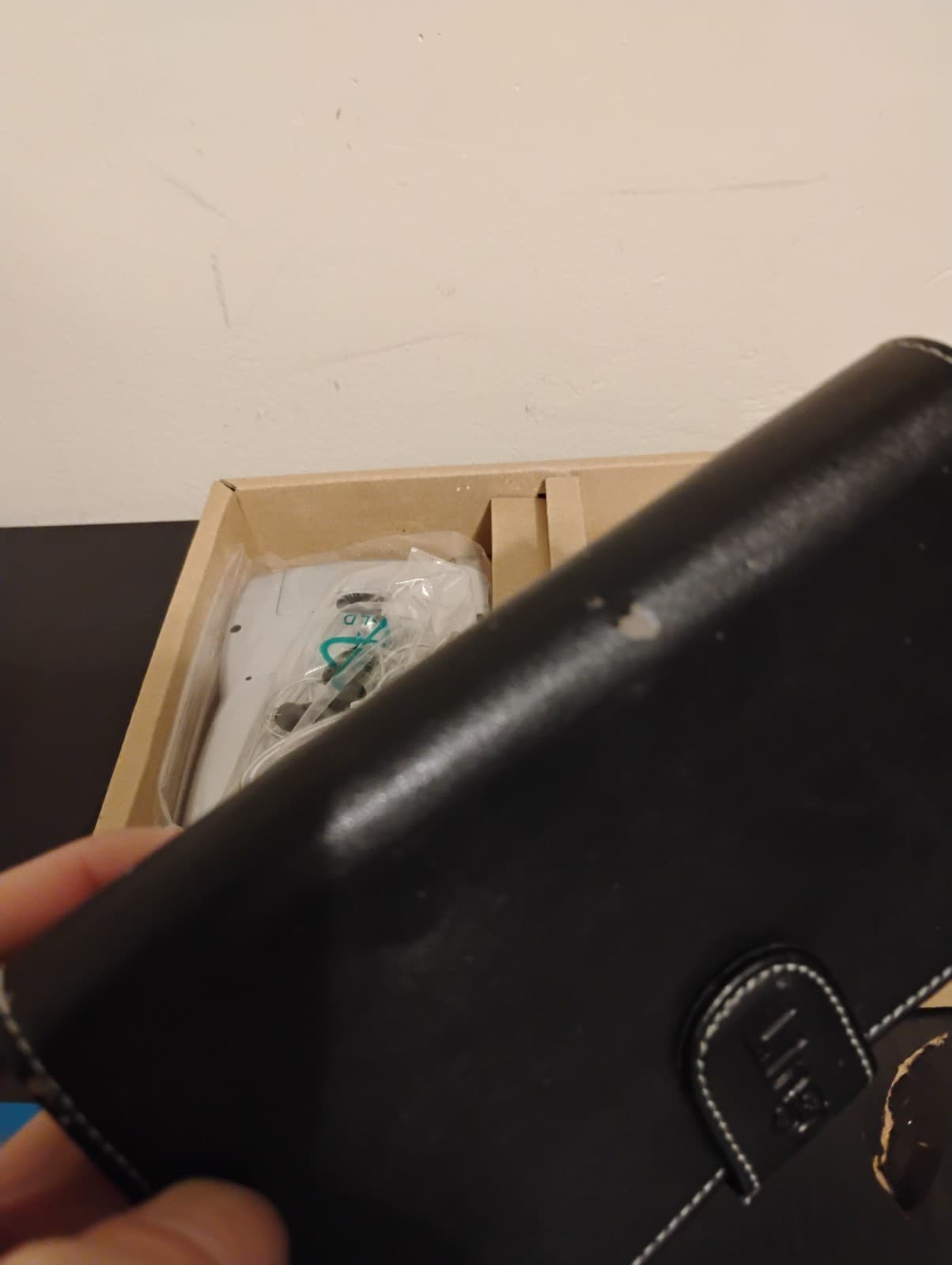 Lingo Voyager 3 TTV-3G 20-Language Talking Translator Radio Calculator Never Use 6