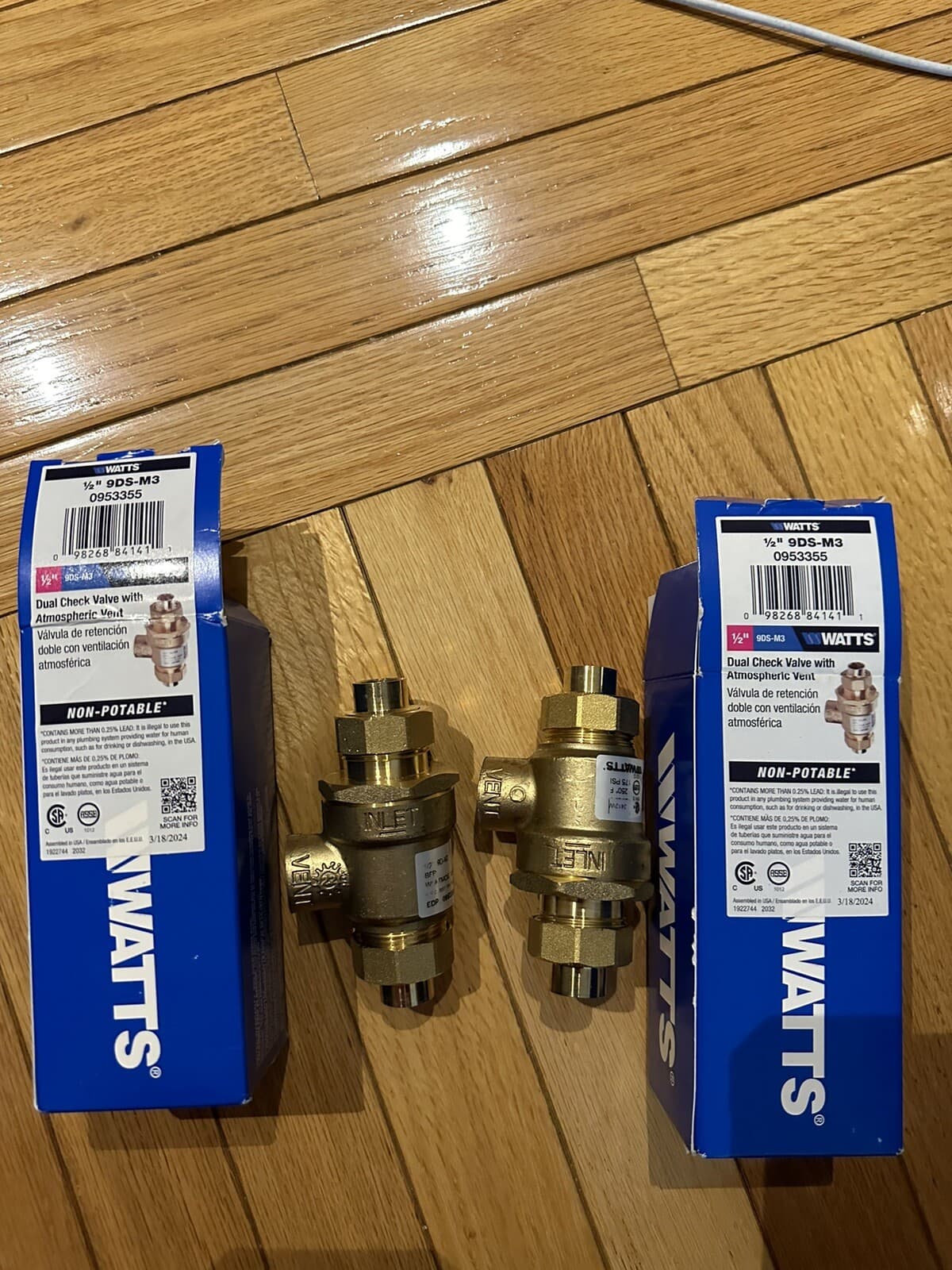 WATTS 1/2” DUAL CHECK VALVE WITH ATMOSPHERIC VENT 9DS-M3 3