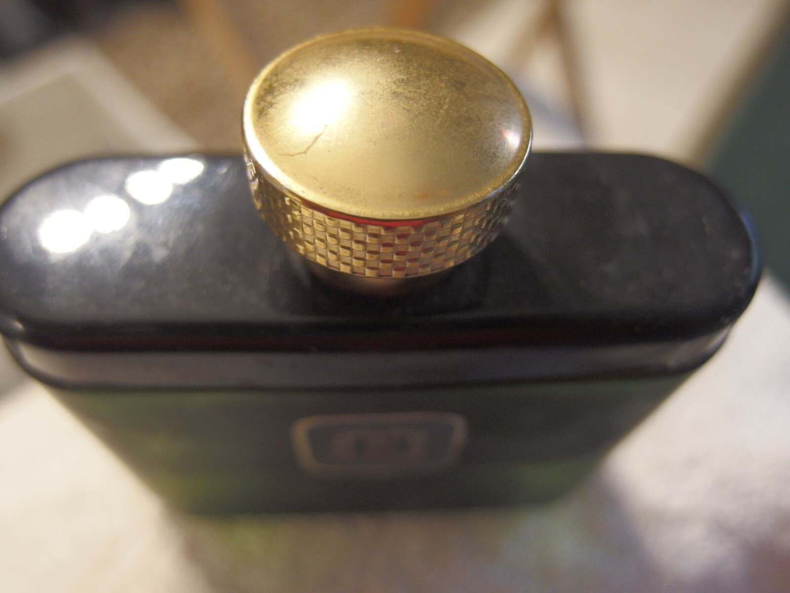 3.5 oz Avon American Classic Cologne glass green bottle,40% full VTG 3