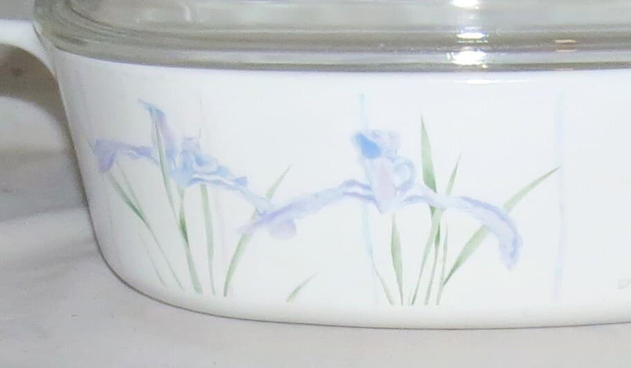 Corning Ware Shadow Iris A-2-B  2 Litre Square Lidded Casserole 2