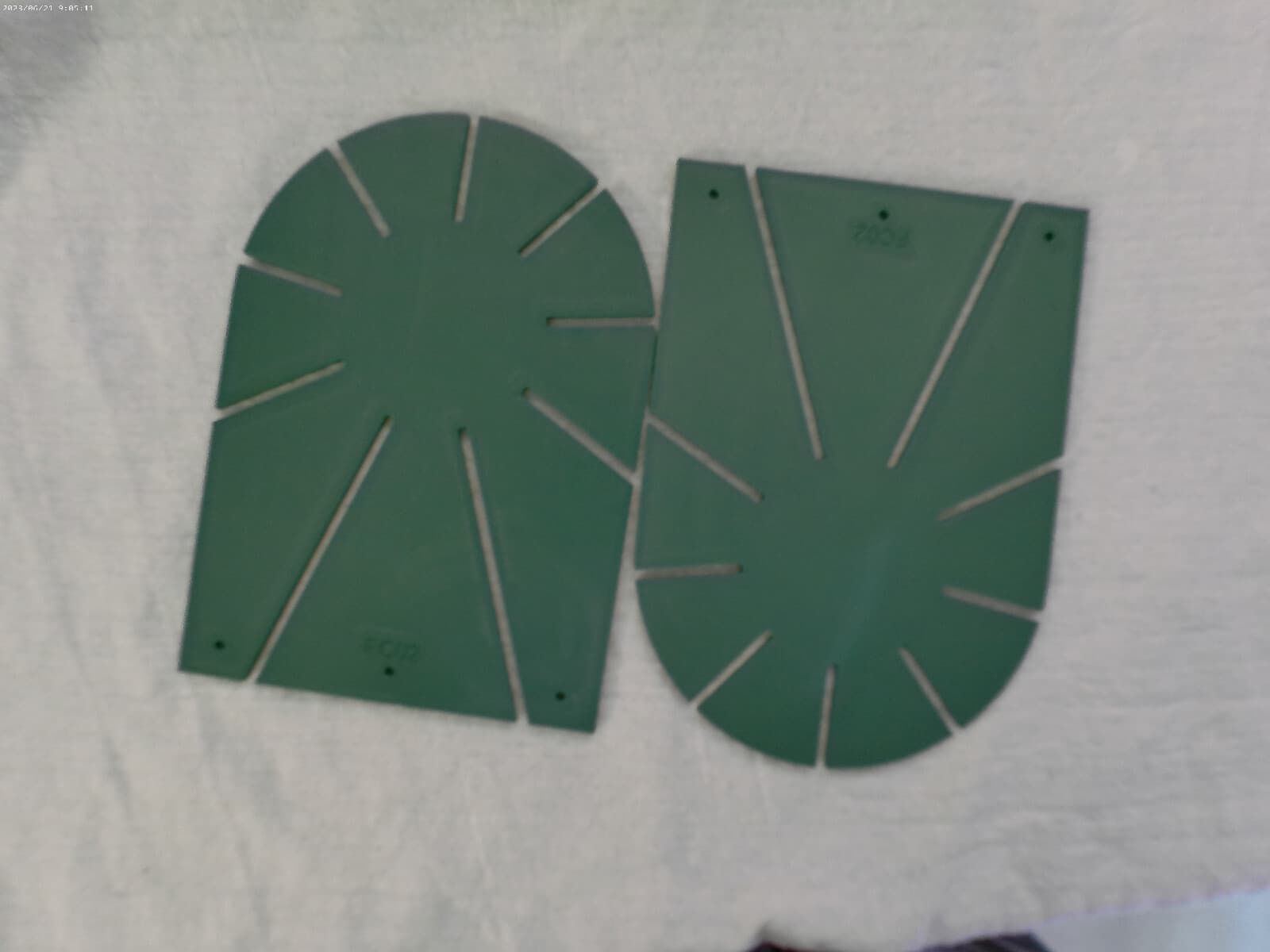 LOT 0F 2 WEB-PANCAKE FLAT COIL FORMS FOR PROJECTS (175 X 125 MM) 3