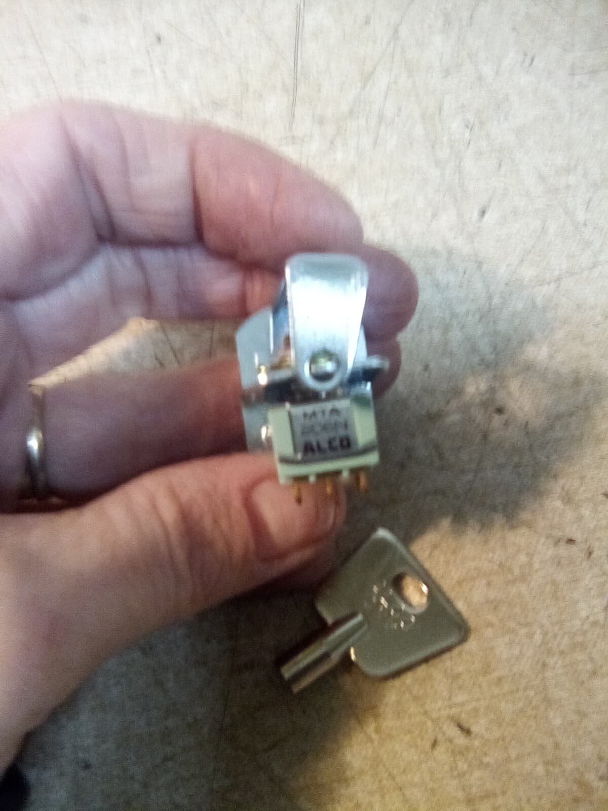 Alco CNK-206N Switch Key  3