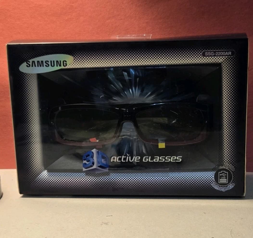 Samsung 3D Active Glasses SSG-2200AR New In Box Red And Black