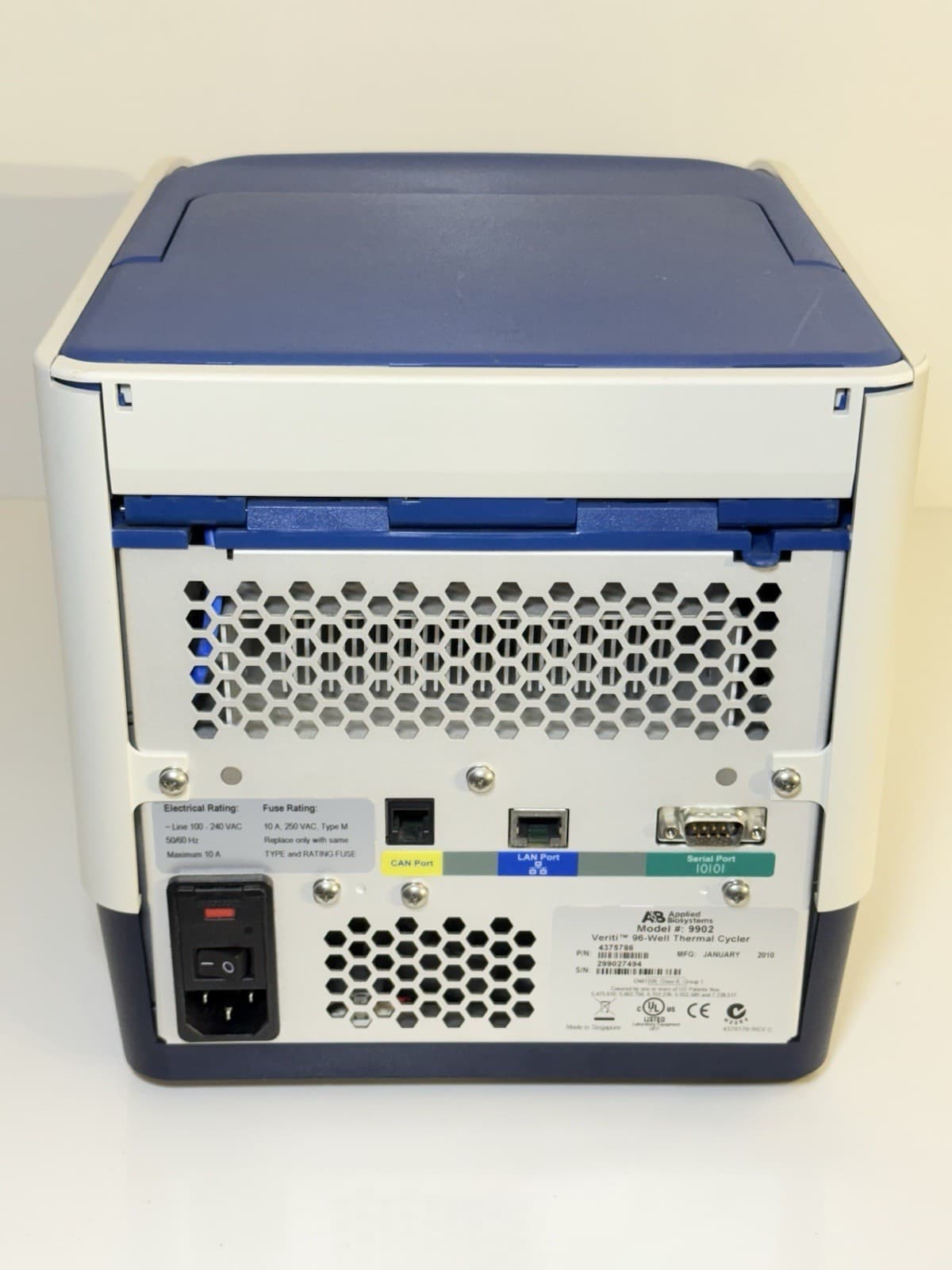 Applied Biosystems Veriti 96-well Thermal Cycler PCR Model: 9902 (P/N: 4375786) 4