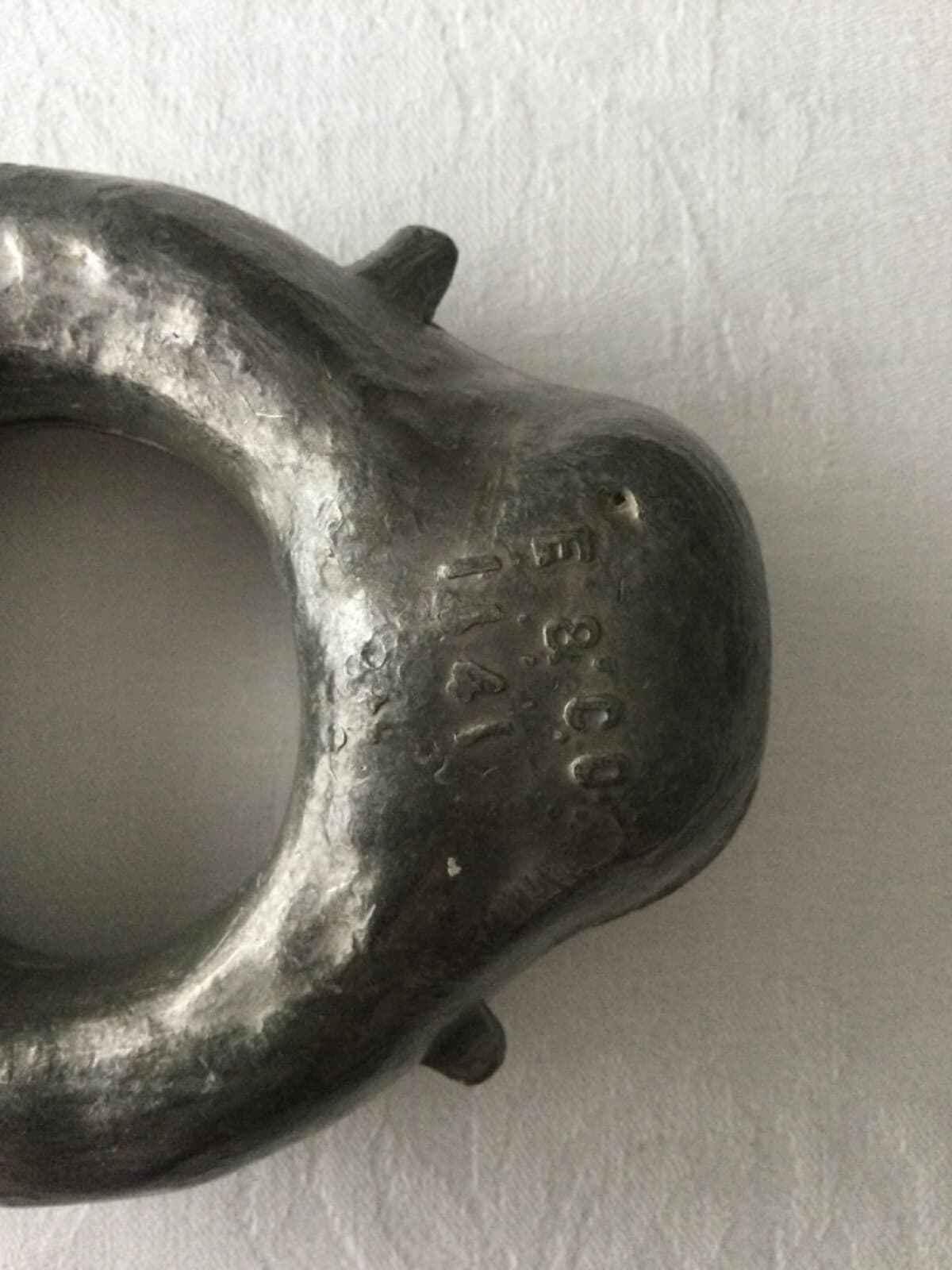 Antique E & Co NY Wreath #1441 heavy Pewter CHOCOLATE / ICE CREAM MOLD DsVa 4