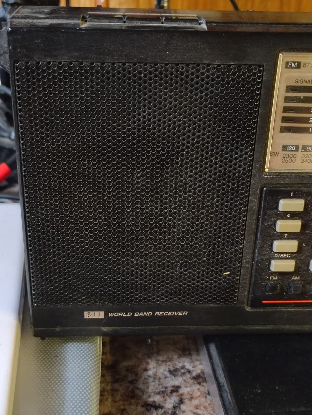 Sangean ATS-803A AM/FM/SW PLL Synthesized World Band Receiver Radio Battery & AC 6